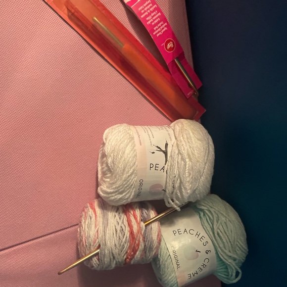 yarn - Picture 4 of 4